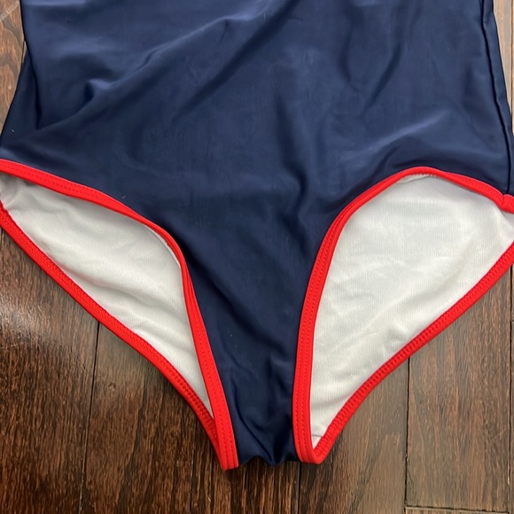 Fila Kids Youth One Piece Swimsuit Size 12 - Picture 6 of 7